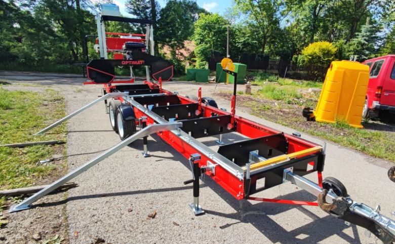 Trak taśmowy spalinowy z rozrusznikiem OPTIMAT Timberland TMG 910