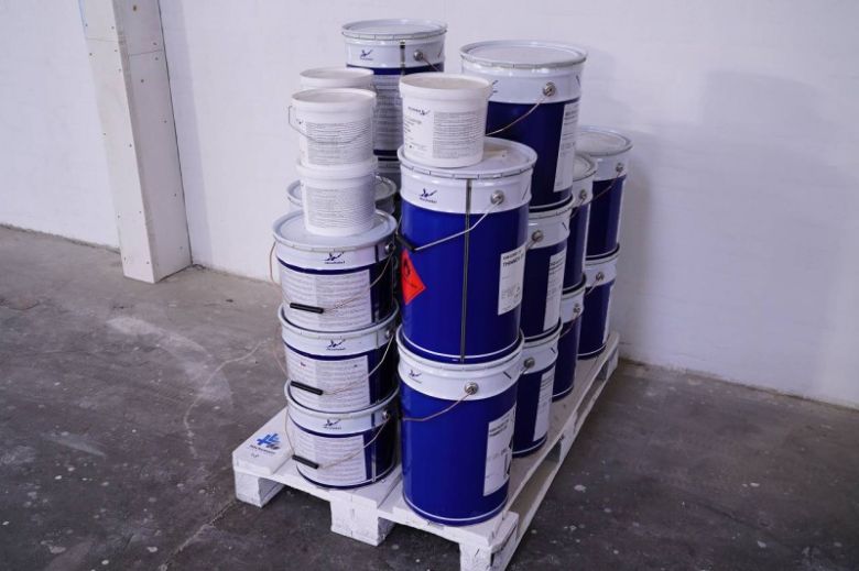 Water-based varnish - AKZONOBEL