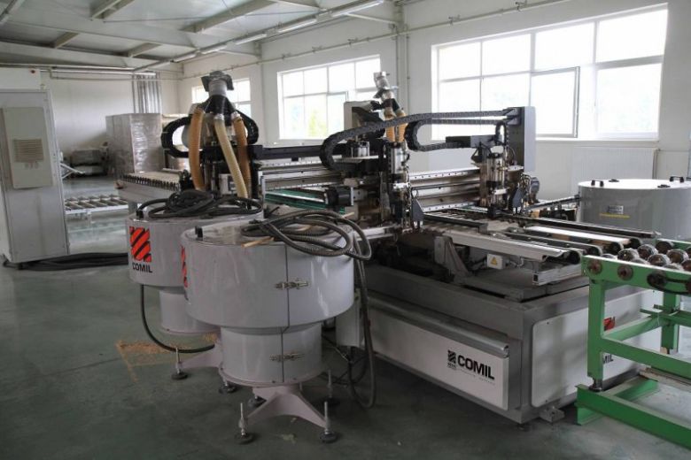 CNC automat wiertarski - COMIL INSIDER KT 2